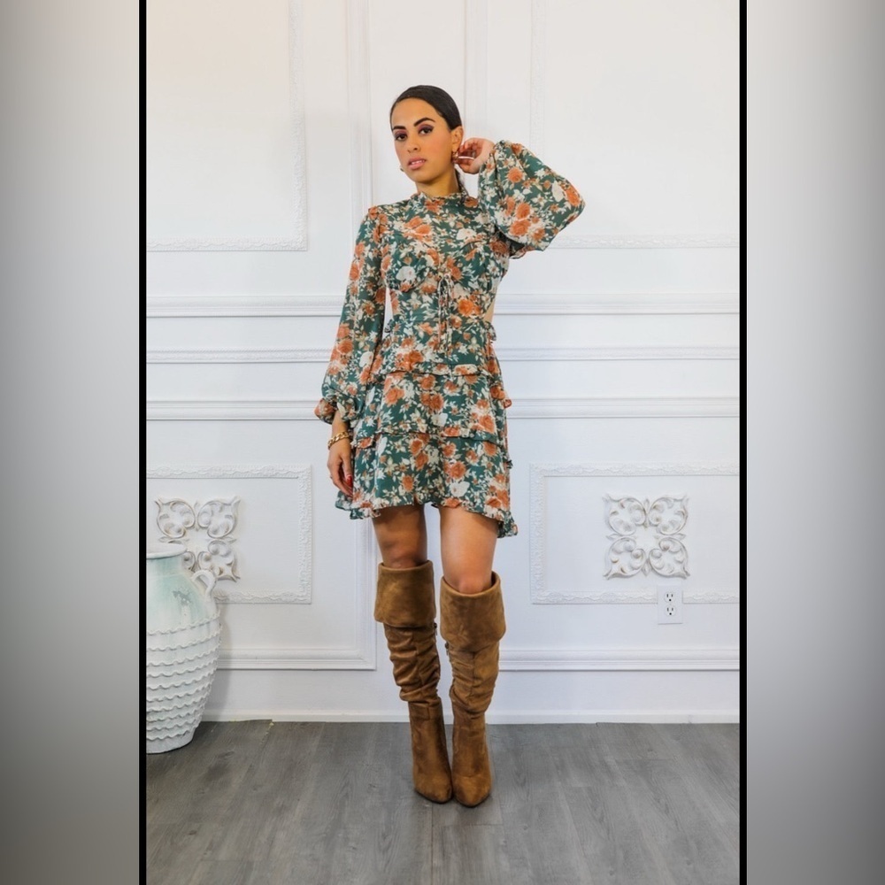 Floral Green and Orange Women's Dress - Picture 5 of 6